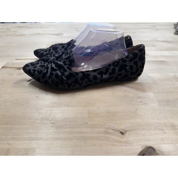 Torrid Shimmer Bow Pointed Toe Loafers Black Silver Sparkle Size 10 - Picture 2 of 8